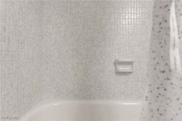 325 Charlemagne Blvd Unit A104, Naples, FL 34112 - view of full bath