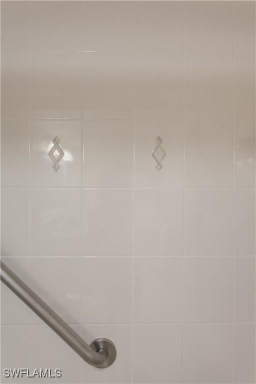 325 Charlemagne Blvd Unit A104, Naples, FL 34112 - bathroom view of a tile shower