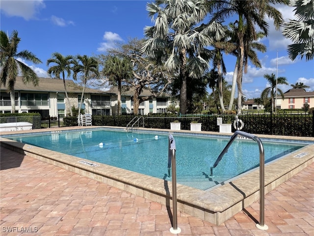 325 Charlemagne Blvd Unit A104, Naples, FL 34112 - view of community pool