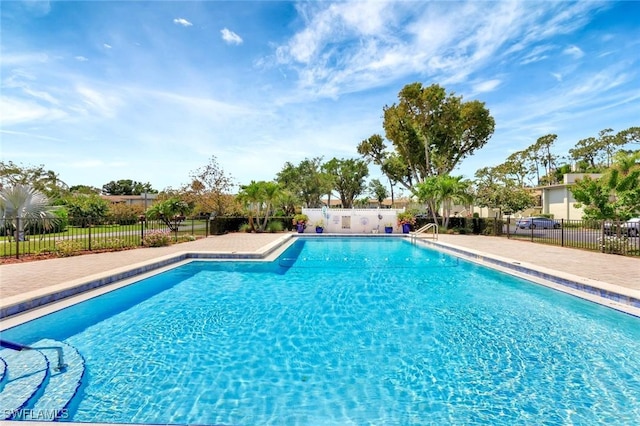 7400 College Pkwy Unit 5A, Fort Myers, FL 33907 - community pool featuring fence
