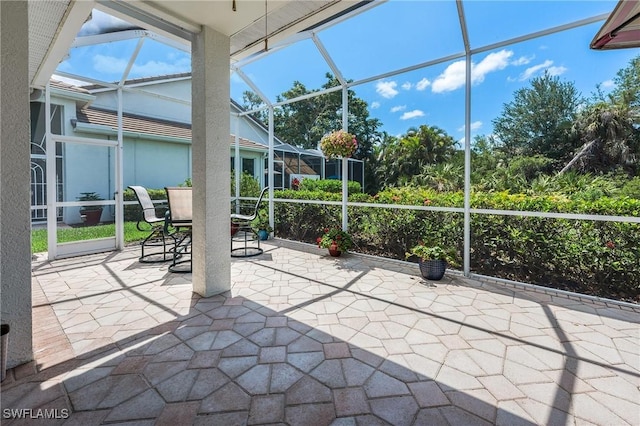view of unfurnished sunroom