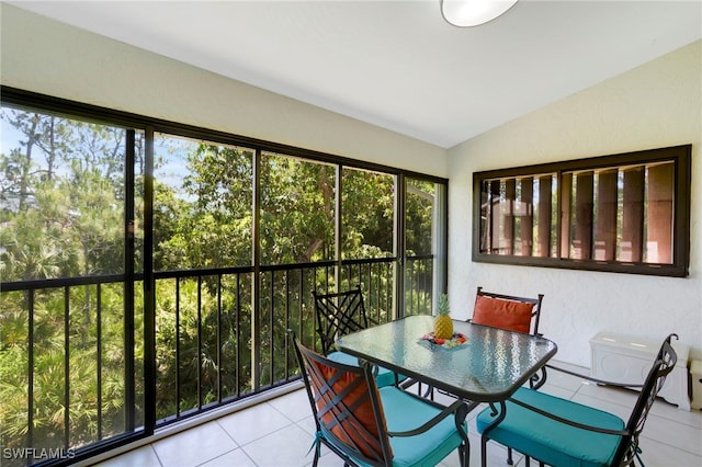 15400 Cedarwood Ln Unit 204, Naples, FL 34110 - sunroom with vaulted ceiling