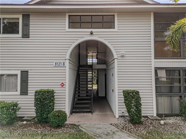 view of exterior entry