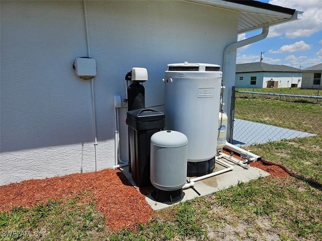 417 NW 18th Pl, Cape Coral, FL 33993 - exterior details with stucco siding