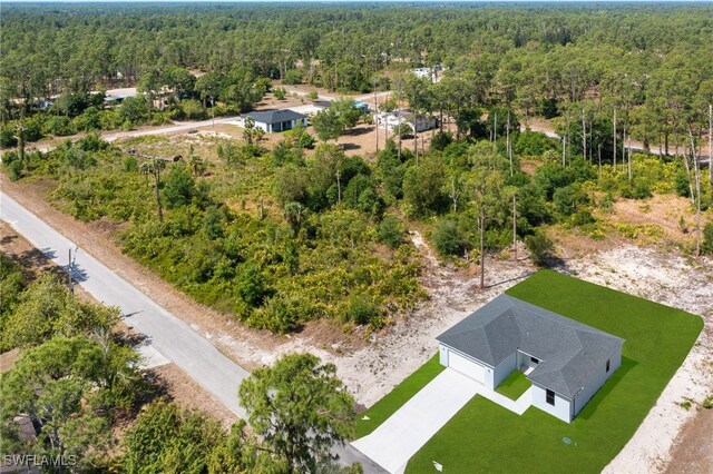 909 Wells Ave, Lehigh Acres, FL 33972 - photo 4