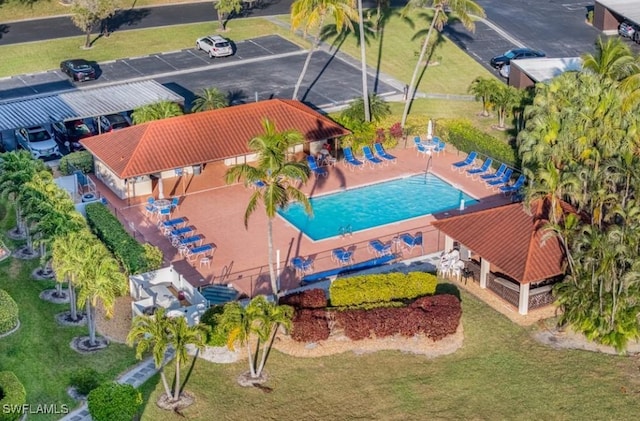 13090 Cross Creek Ct Unit 210, Fort Myers, FL 33912 - aerial view of a pool
