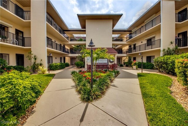 11250 Caravel Cir Unit 101, Fort Myers, FL 33908 - photo 2