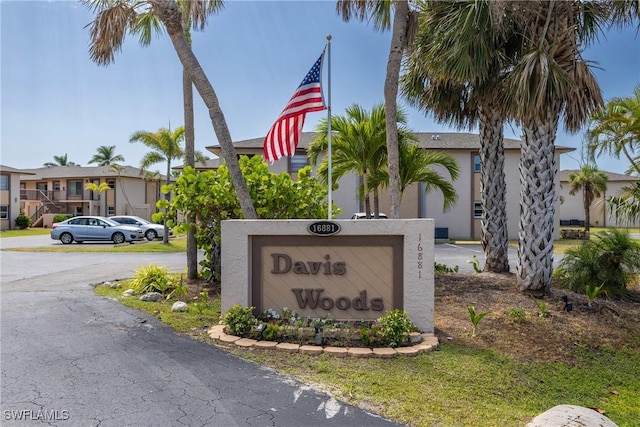 16881 Davis Rd Unit 412, Fort Myers, FL 33908 - view of community / neighborhood sign