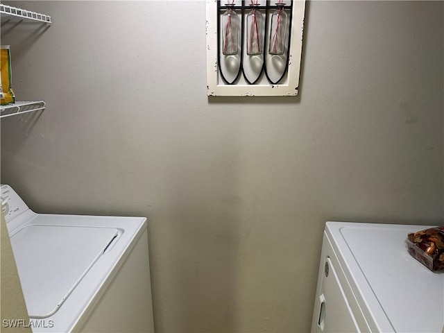 5226 Cedarbend Dr Unit 2, Fort Myers, FL 33919 - laundry area featuring washer and clothes dryer