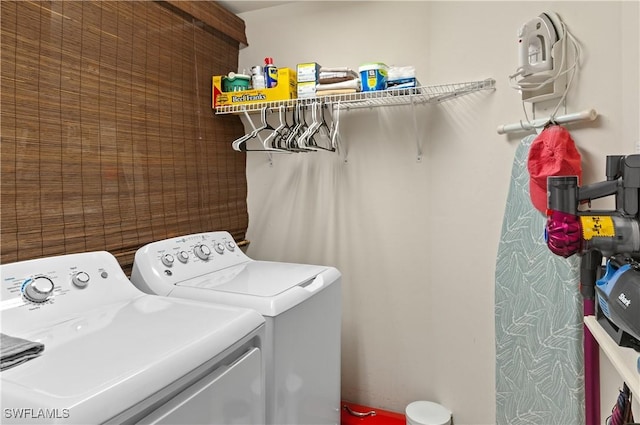 3045 Driftwood Way Unit 3707, Naples, FL 34109 - clothes washing area featuring washing machine and dryer