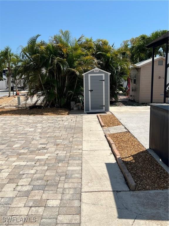 5509 Black Pug Dr, Fort Myers, FL 33908