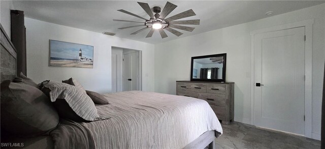 bedroom with a ceiling fan