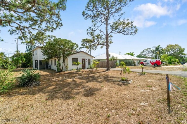 9025 Somerset Ln, Bonita Springs, FL 34135 - photo 5
