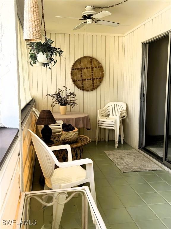balcony with ceiling fan