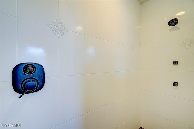 detailed view of tiled shower