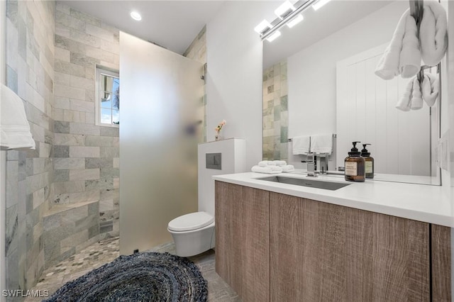 14931 David Dr, Fort Myers, FL 33908 - full bath featuring a walk in shower, toilet, vanity, and recessed lighting