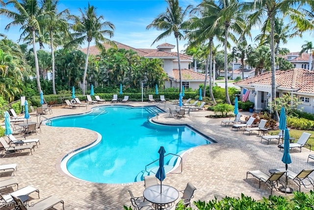 3159 Serena Ln Unit 102, Naples, FL 34114 - community pool with a patio