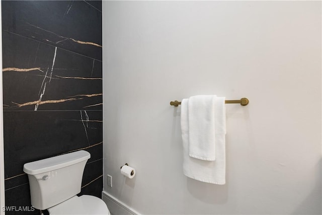 24131 Cock Robin Ln, Bonita Springs, FL 34135 - bathroom with toilet