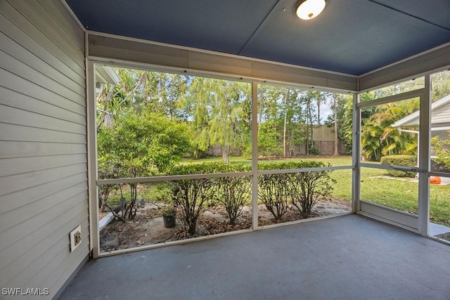 1429 Monarch Cir, Naples, FL 34116 - view of unfurnished sunroom