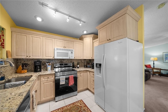 5540 Longleaf Dr, North Fort Myers, FL 33917 - photo 10