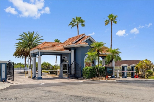 8118 Gopher Tortoise Trl, Lehigh Acres, FL 33972 - view of building exterior