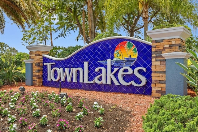 8118 Gopher Tortoise Trl, Lehigh Acres, FL 33972 - view of community / neighborhood sign