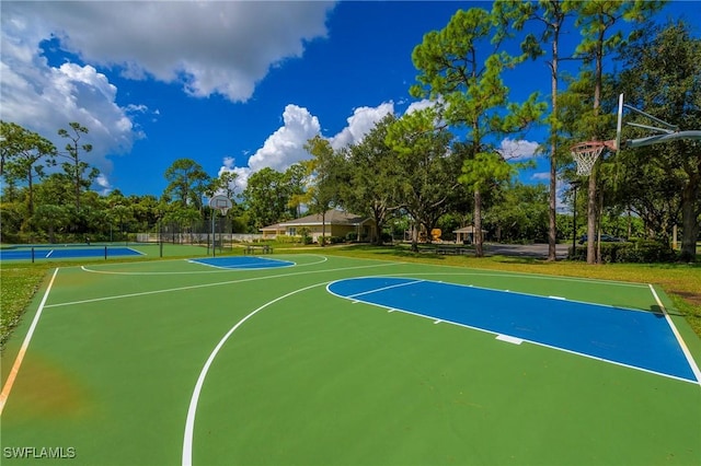 816 Mount Hood Ct, Naples, FL 34104 - view of basketball court with community basketball court