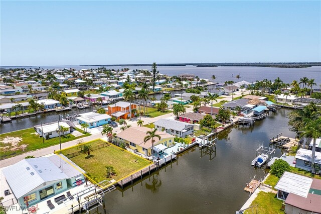 2609 Bayshore Dr, Matlacha, FL 33993