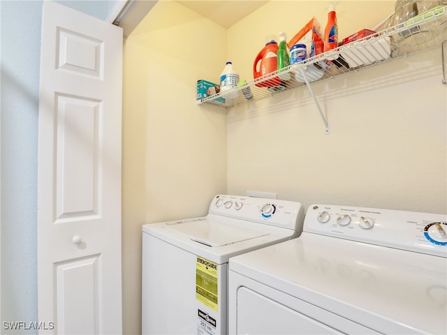 17961 Bonita National Blvd Unit 514, Bonita Springs, FL 34135 - washroom with washer and clothes dryer