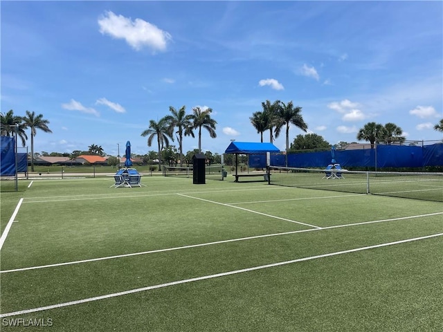 5985 Bloomfield Cir Unit D205, Naples, FL 34112 - view of tennis court