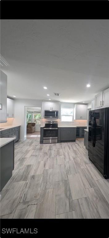 2906 Hawthorne Ct, Naples, FL 34104 - photo 5