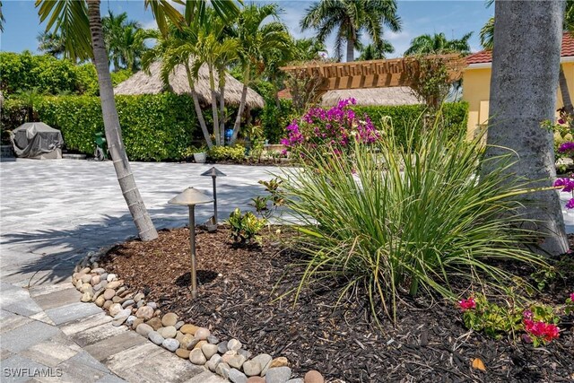 13613 Snapper Ln, Naples, FL 34114