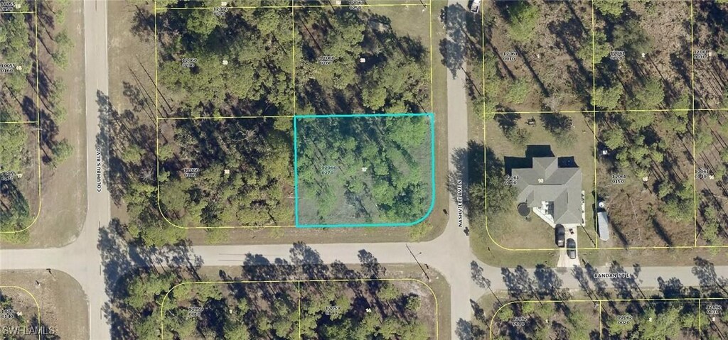 210 Nashville Ave S, Lehigh Acres, FL 33974