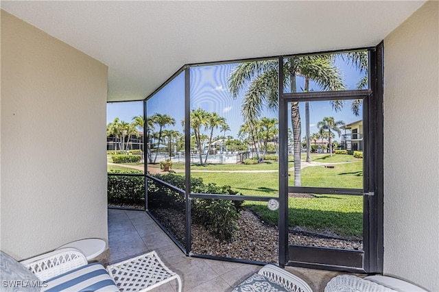 525 Seaview Ct Unit M1, Marco Island, FL 34145 - sunroom with plenty of natural light