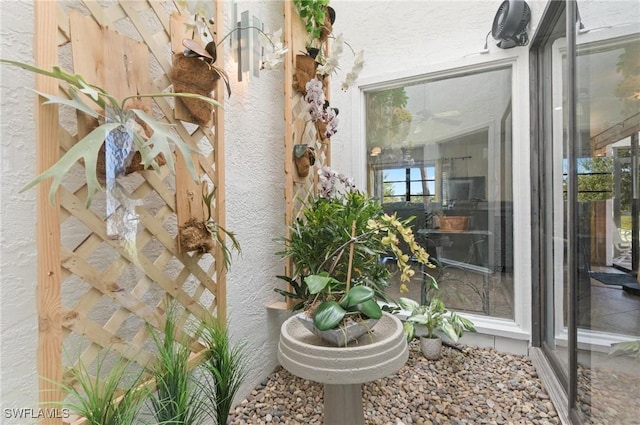 15138 Sam Snead Ln, North Fort Myers, FL 33917 - bathroom featuring a textured wall