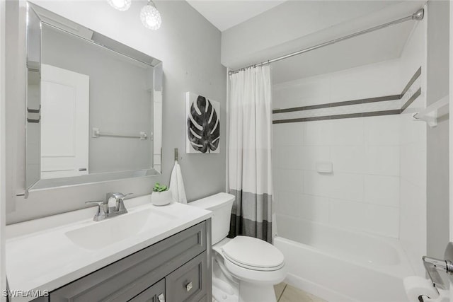 8336 Charter Club Cir Unit 10, Fort Myers, FL 33919 - bathroom with toilet, shower / tub combo, and vanity