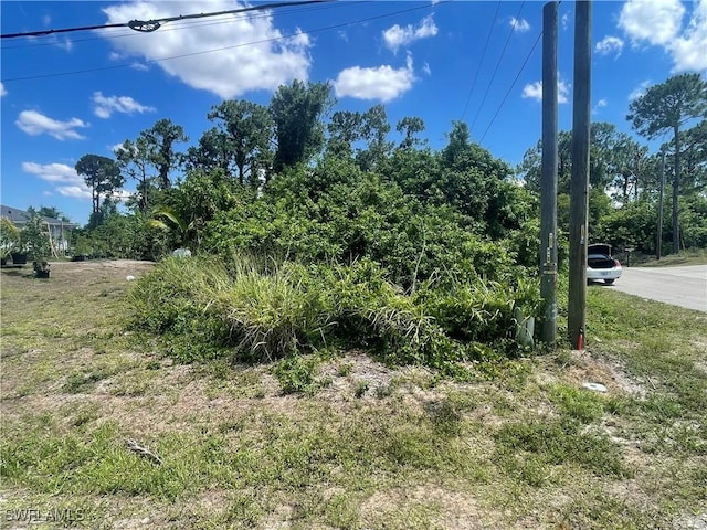 437/439 Loretta Ave S, Lehigh Acres, FL 33974