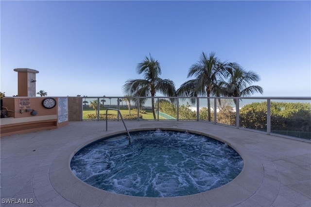 940 Cape Marco Dr Unit 1703, Marco Island, FL 34145 - view of swimming pool with an in-ground hot tub