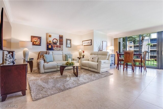 3000 Gulf Shore Blvd N Unit 212, Naples, FL 34103