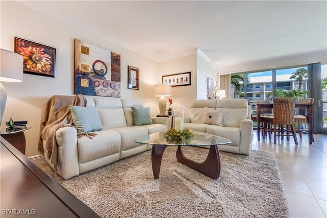 3000 Gulf Shore Blvd N Unit 212, Naples, FL 34103