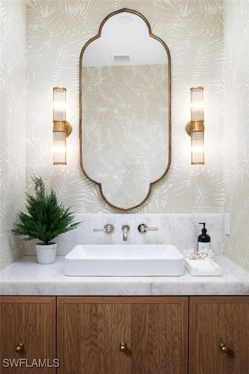 186 N St, Naples, FL 34108 - bathroom with vanity