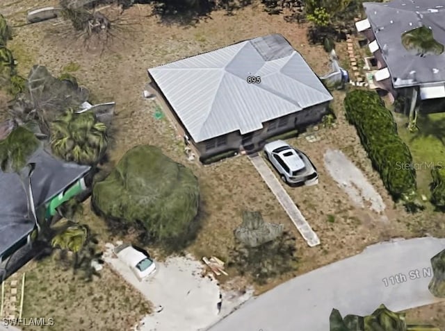 89511THN 895 11th St N, Naples, FL 34102 - aerial view of property and surrounding area
