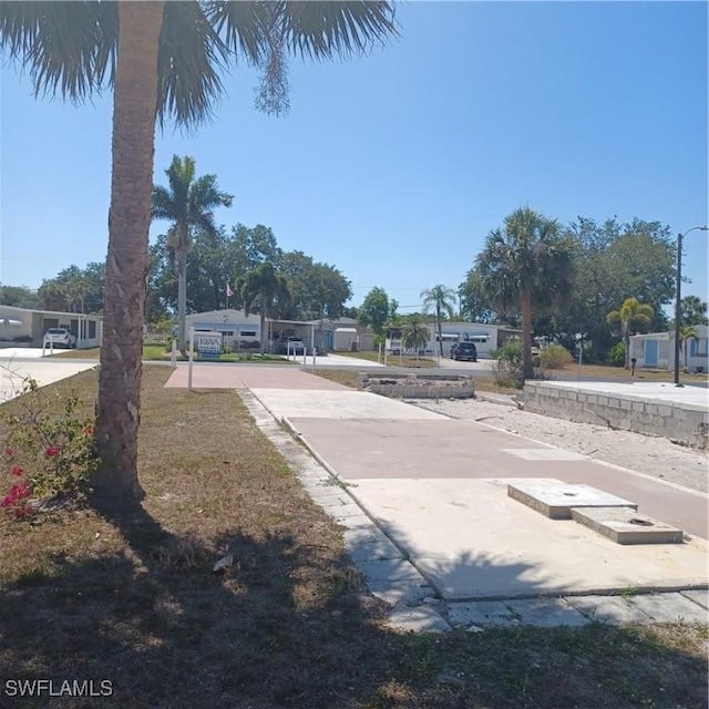 27341 Valois Dr, Bonita Springs, FL 34135