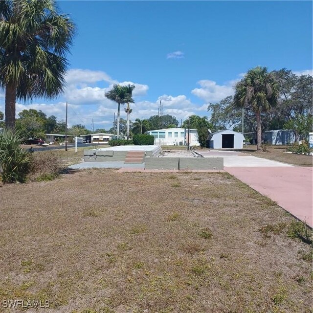 27341 Valois Dr, Bonita Springs, FL 34135