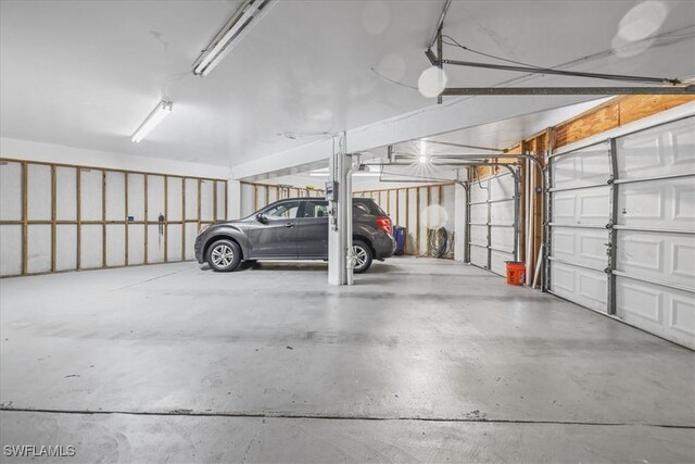 950 Moody Rd Unit 111, North Fort Myers, FL 33903 - view of parking garage