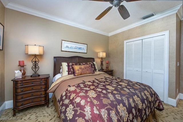 600 Port Side Dr, Naples, FL 34103 - carpeted bedroom featuring crown molding, a closet, ceiling fan, and baseboards