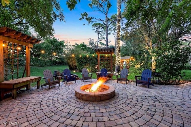 1817 Piccadilly Cir, Cape Coral, FL 33991 - view of patio / terrace featuring a fire pit and a pergola