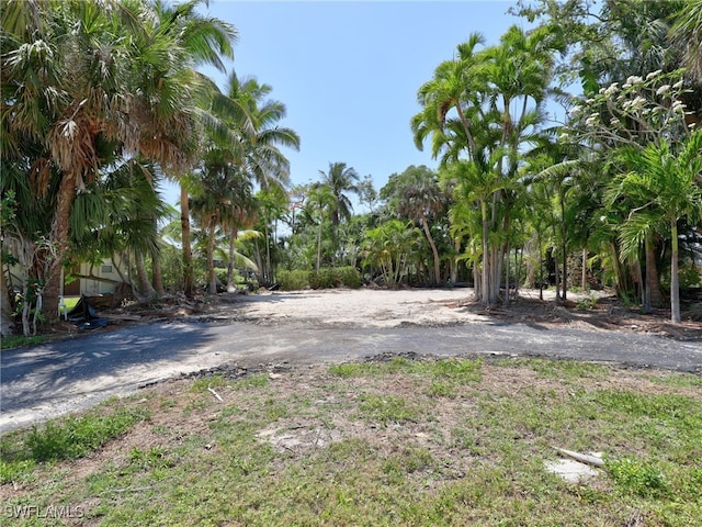 93 Cypress Point Dr, Naples, FL 34105