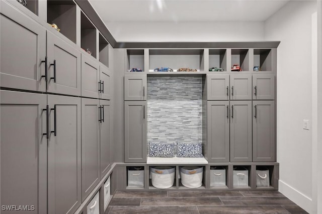 15392 Old Pine Ct, Fort Myers, FL 33912 - mudroom with dark wood-style floors
