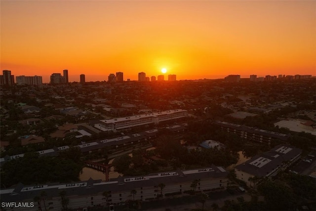 600 Neapolitan Way Unit 153, Naples, FL 34103 - skyline view